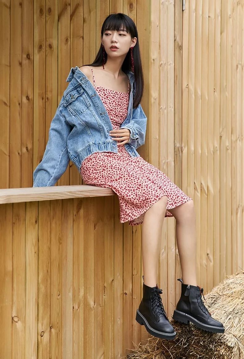 秋冬季马丁靴怎么穿显瘦,秋冬最火的马丁靴百搭时髦帅炸了