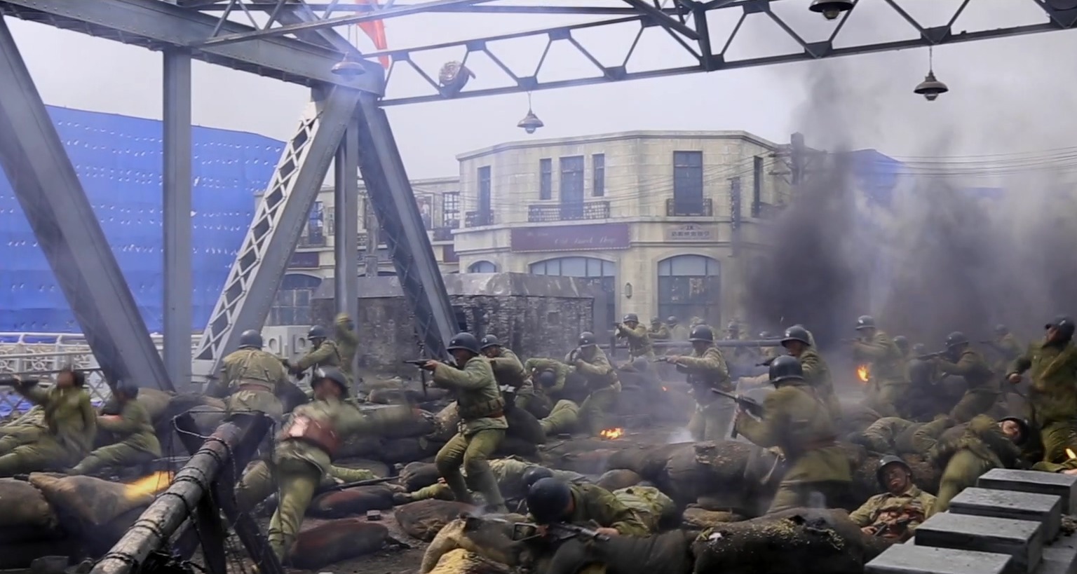 战争场面一时爽但在这样城市巷战中，我恐怕活不到最后