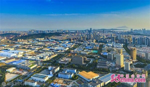 青岛前湾保税港区的标志,青岛前湾港区最新规划