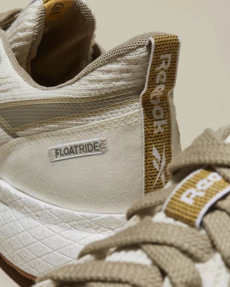 一千朵花填充出的「羽绒衫」|会烂吗？保暖吗？