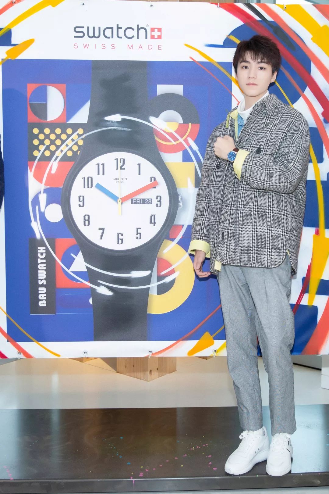 王俊凯的代言色究竟是哪种“蓝”？