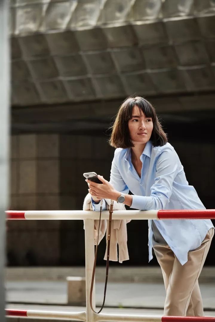 王俊凯的代言色究竟是哪种“蓝”？