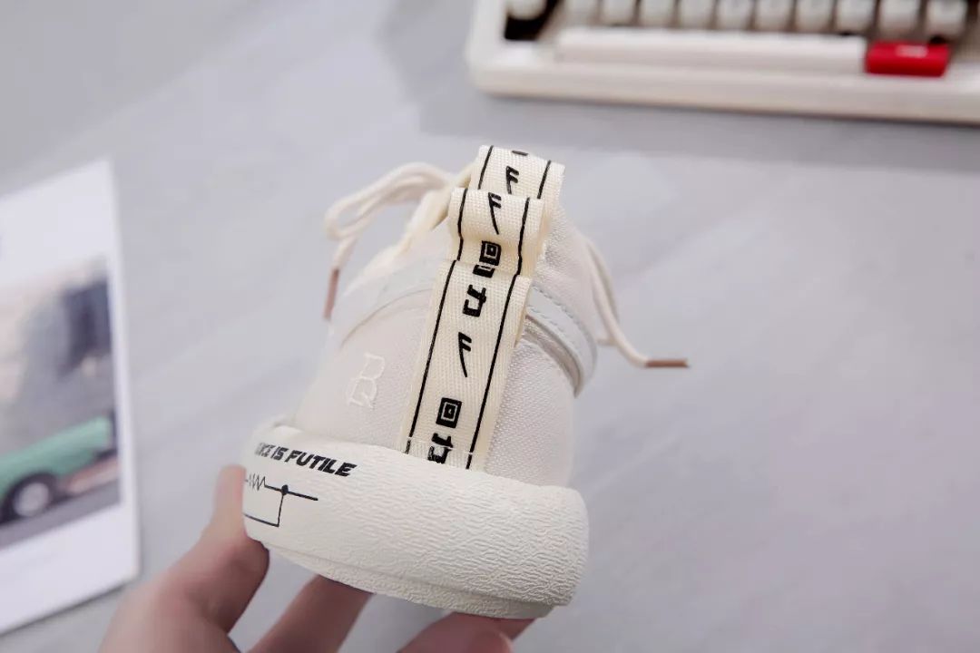 还抢什么AJ?今天我就要吹爆这双回力