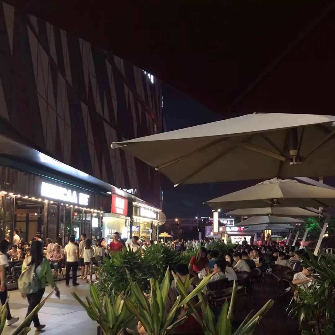 50%品牌“大换血”!但它更懂得如何撩拨年轻人的“痒点”