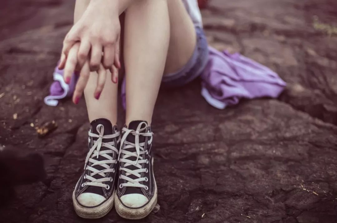 又黑又粗的腿如何拯救,腿型不完美穿上就变细长直