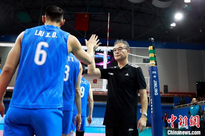 2019中国国际男子排球邀请赛落幕：64岁老帅沈富麟率领中国男排获得四战全胜的佳绩