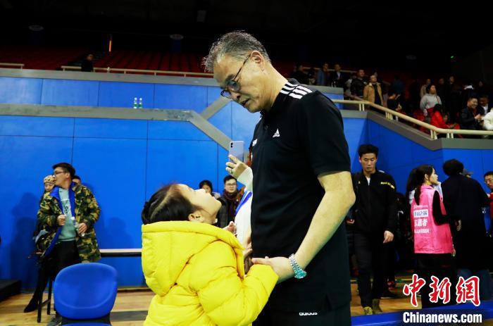 2019中国国际男子排球邀请赛落幕：64岁老帅沈富麟率领中国男排获得四战全胜的佳绩