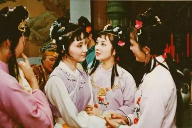 87版红楼梦永远无法超越的经典,87版红楼梦不可超越的镜头