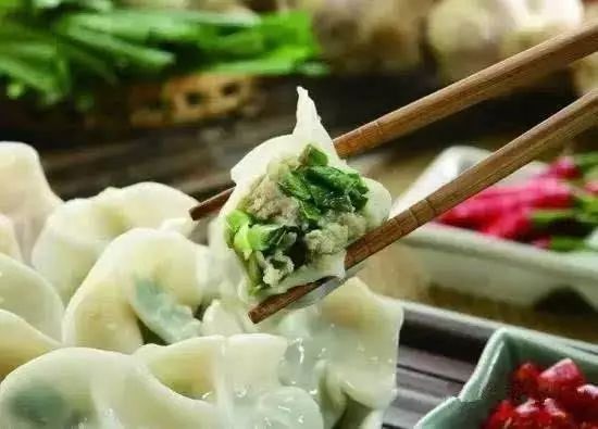 记忆中的美食作品,记忆中的美食800字