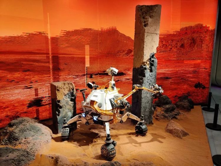 逛skp要花多少钱,pacorabanne北京skp南馆