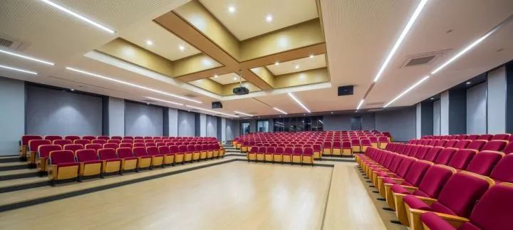 拒绝“千校一律”，浙大教院附中完成漂浮立体校园