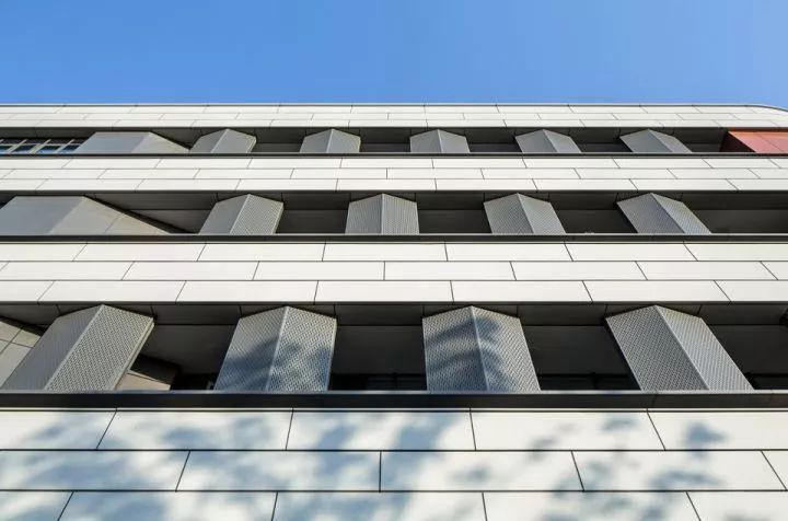 拒绝“千校一律”，浙大教院附中完成漂浮立体校园