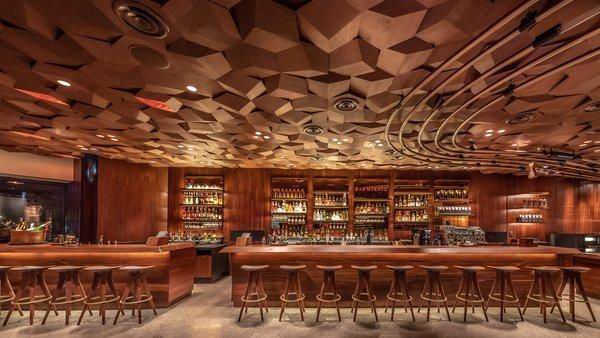 好酒吧,让你的年末小聚更有趣