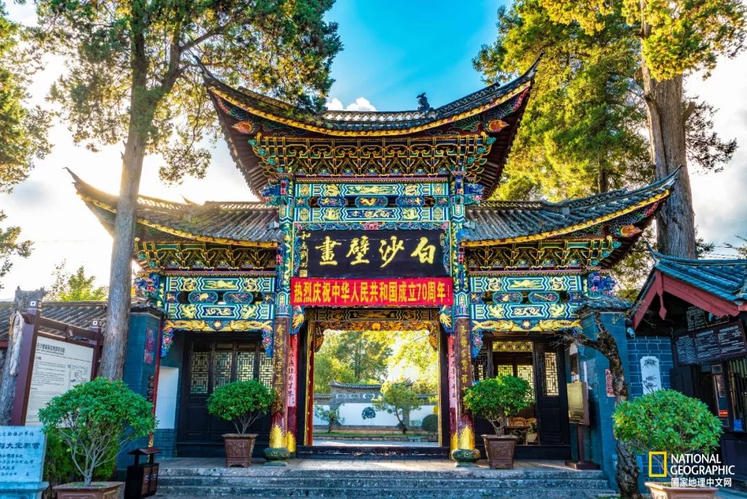 丽江为什么可以让人沉醉,丽江为何称作艳遇之都