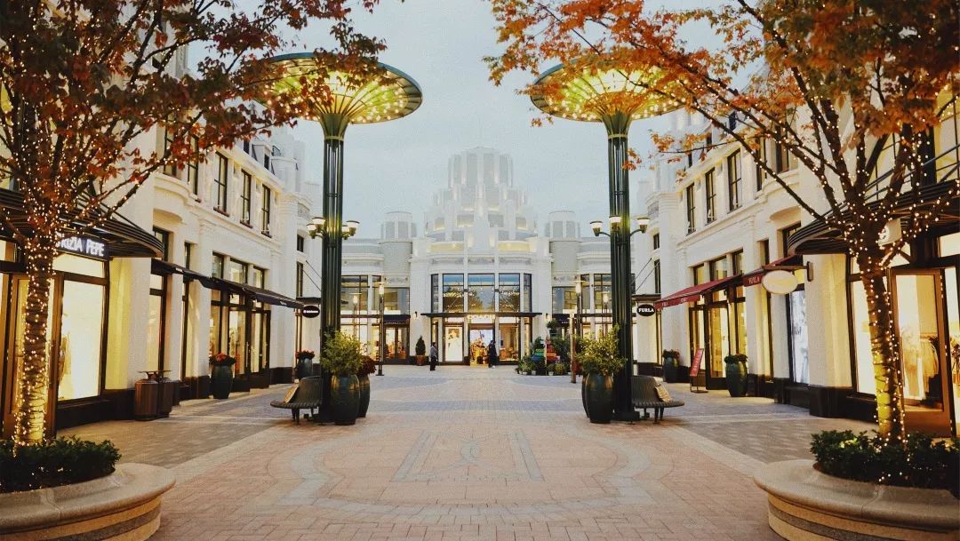 閫涘疄浣撳簵濂藉鏂囨,閫沷utlets