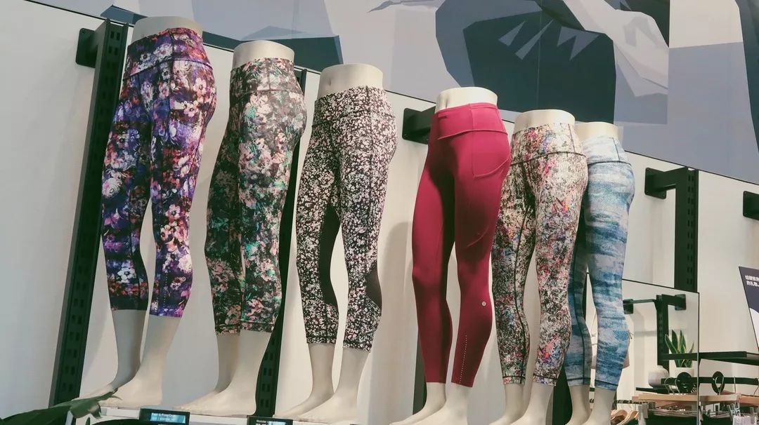 閫涘疄浣撳簵濂藉鏂囨,閫沷utlets