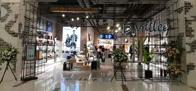 鞋业巨头倒下的老板,倒下鞋业巨头