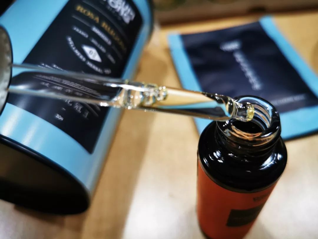 流量小花综艺首谈婚恋观，拼命奋斗竟是为攒嫁妆钱？