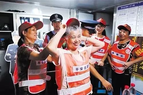 加强协同督导创建文明城市,青秀区开展文明创城有你有我宣传