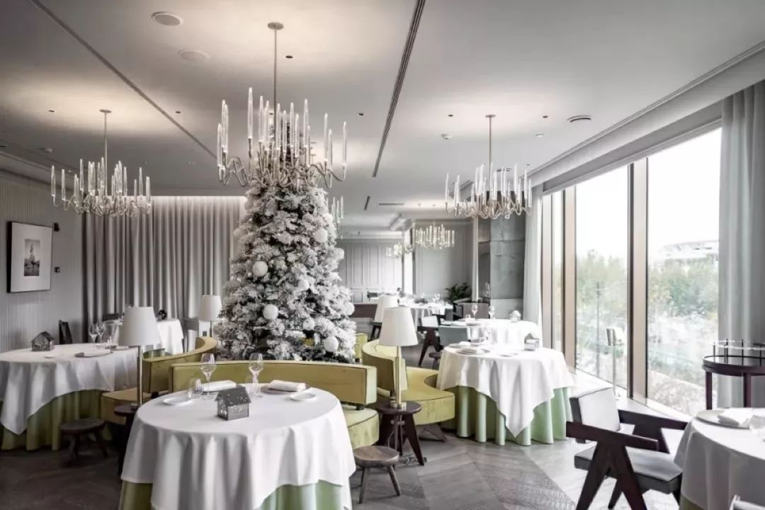 一次吃遍圣诞大餐,正宗的圣诞大餐吃什么