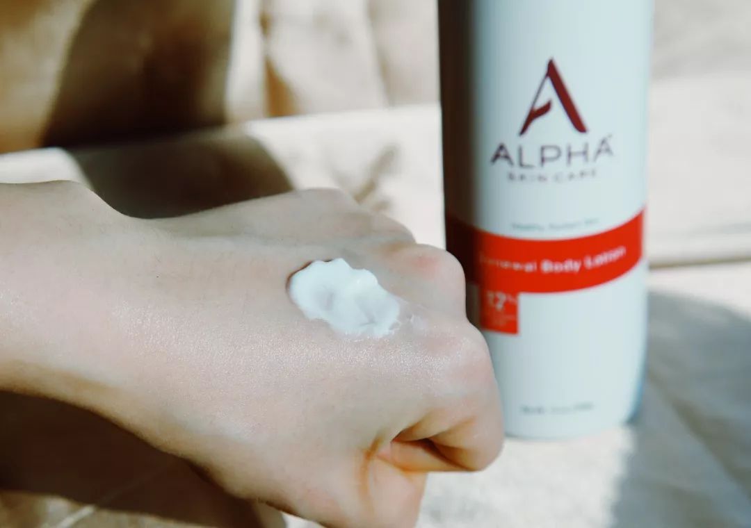 冬天只需这4件内搭每天不一样,秋冬爆款内搭