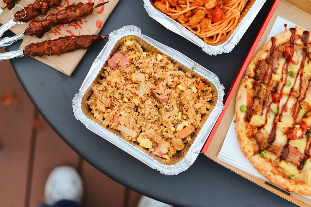 必胜客69元牛排披萨任选2份推荐,必胜客9.9披萨下单送烤翅蘑菇汤