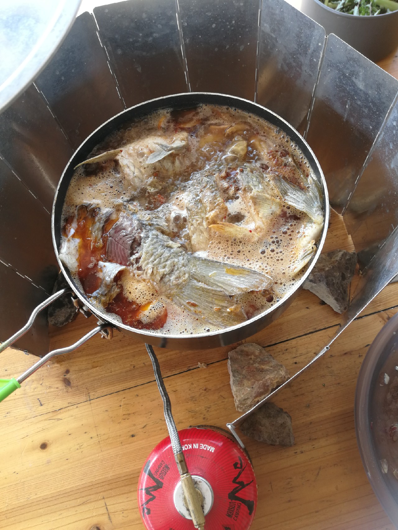 月光洞终于脱了半年的龟，尤其想念钓友的盒饭