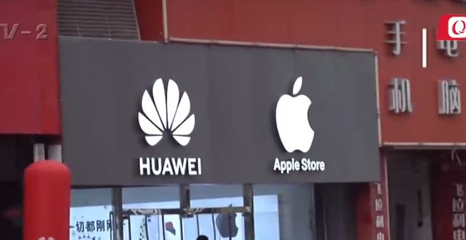 李村这家店花3600元买的苹果手机问题频出,店员态度强硬:不退不换