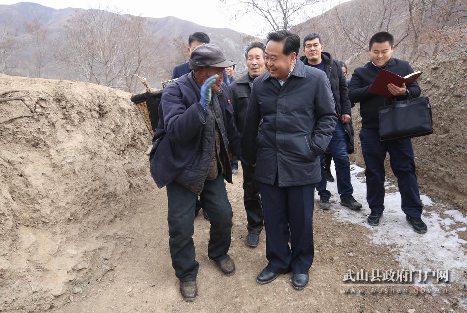 陈景春督查四河镇脱贫攻坚工作,杨跃民到南村乡督导脱贫攻坚工作