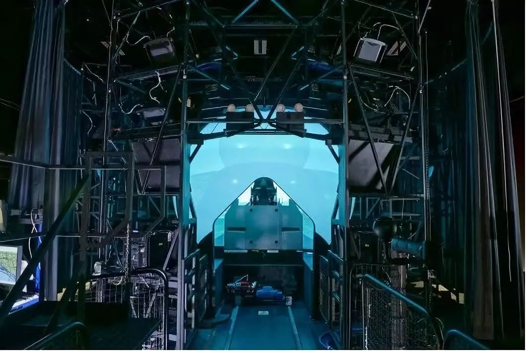 模拟空战f-35怎么飞行,f35战斗机飞行模拟