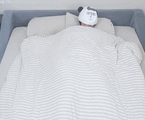 冬天被子正确盖法对照表,真人实测冬天如何盖被子才最暖和