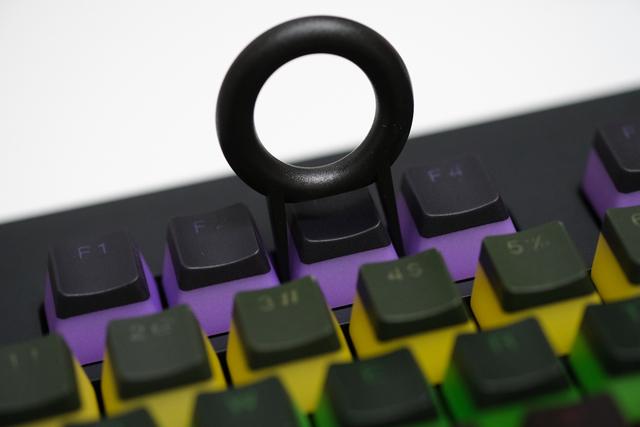 罗技g610机械键盘测评,罗技g610和910的键帽一样么