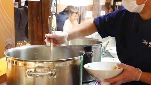 西单必吃的神级小店!仅凭①碗鸡汤拉面,圈粉无数人