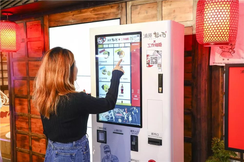 西单必吃的神级小店！仅凭①碗鸡汤拉面，圈粉无数人