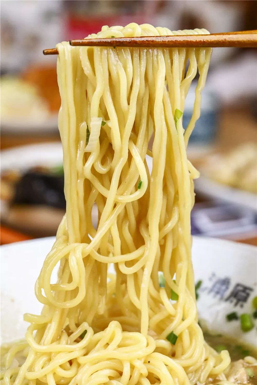 西单必吃的神级小店!仅凭①碗鸡汤拉面,圈粉无数人