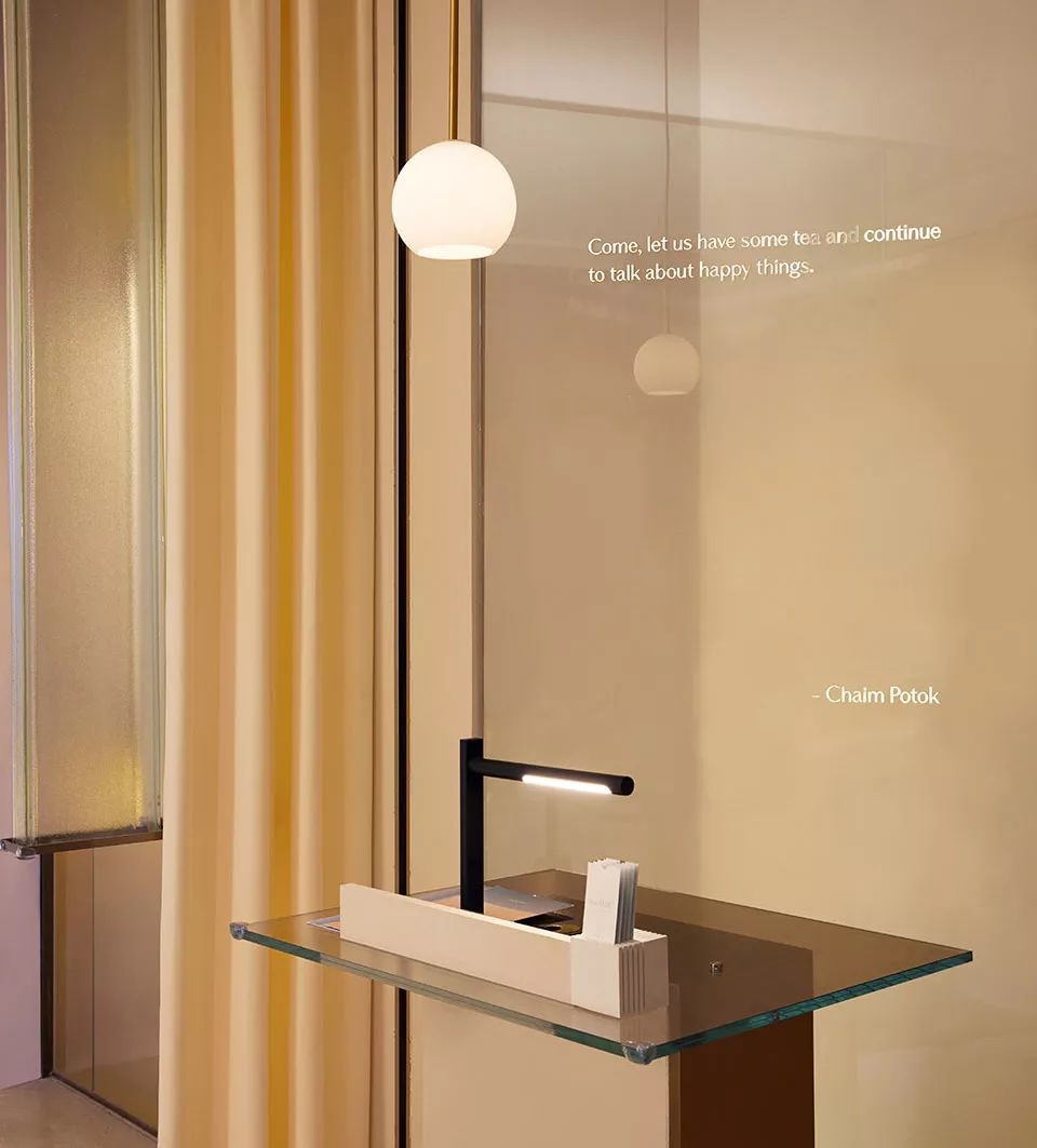 北京王府井一个超现实的茶园，théATRE茶聚场