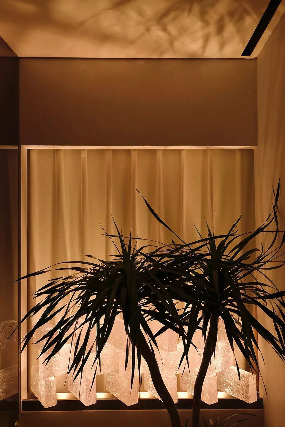 北京王府井一个超现实的茶园，théATRE茶聚场