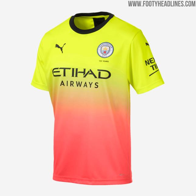 辣眼睛超级失败的22种服装设计,辣眼睛球衣