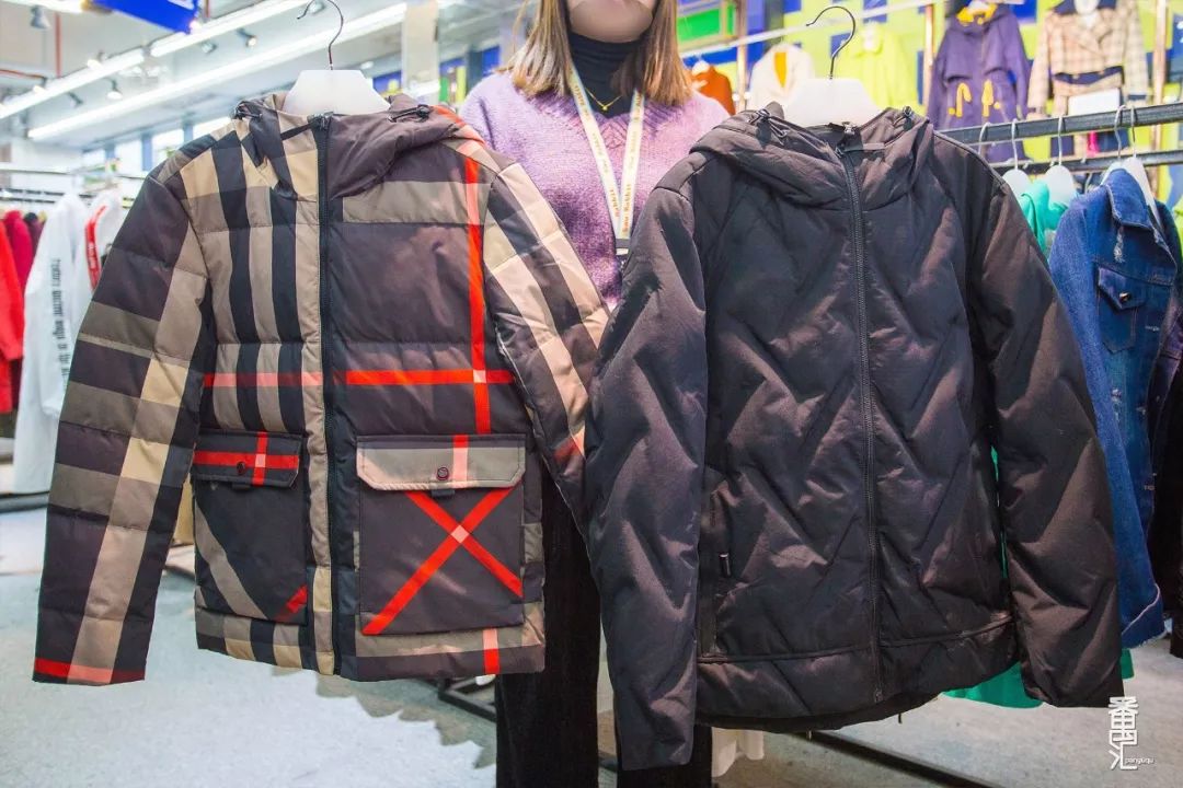 羽绒服工厂清仓100元150元,工厂羽绒服100元3-5件包邮到家