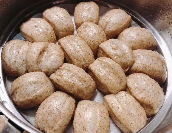 黑麦全麦馒头怎么制作,黑麦全麦馒头新吃法