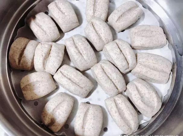黑麦全麦馒头怎么制作,黑麦全麦馒头新吃法