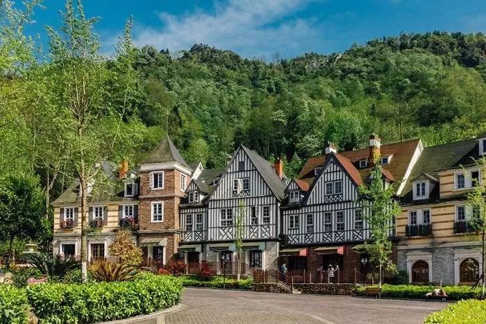 当宫崎骏遇上上海话,当宫崎骏遇到伊藤润二