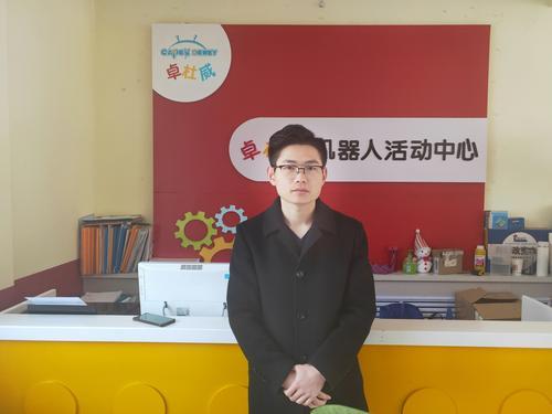 儿童创新机器人课程是学什么的,机器人课能培养孩子专注力吗