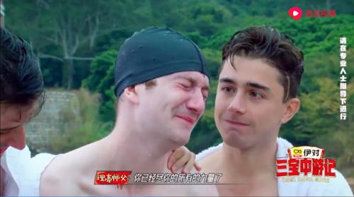 一哭二跪三出走外国网红：少林功夫太难学