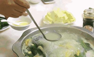 煮肉没有血沫是血珠是怎么回事,煮肉的时候很多沫子