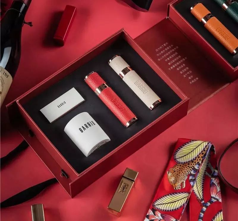 送女朋友的圣诞礼物推荐 (送女友的圣诞礼物好推荐)