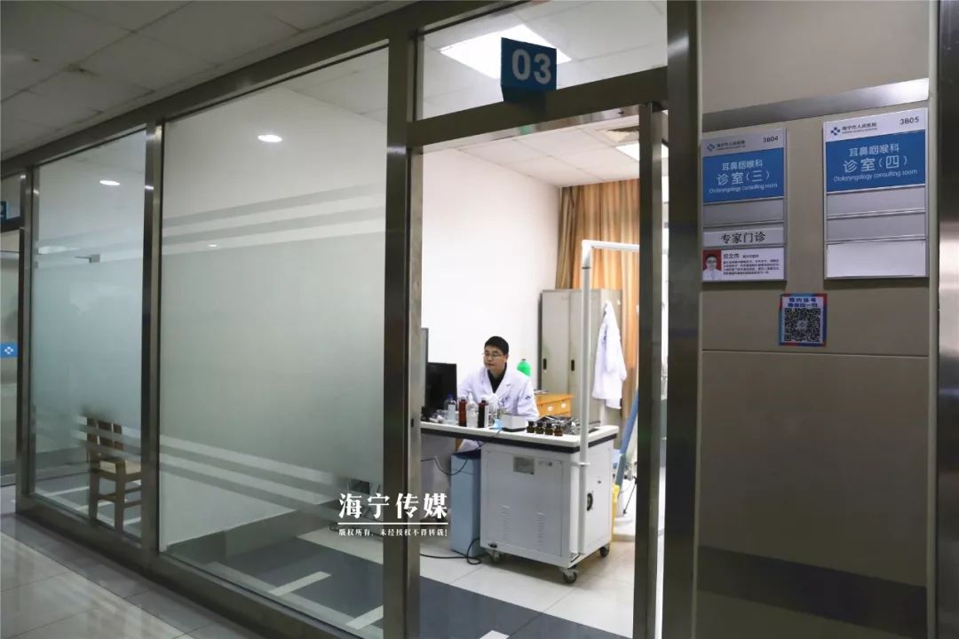 男子喉咙不舒服一查已是癌症晚期,喉咙痛警惕癌症晚期