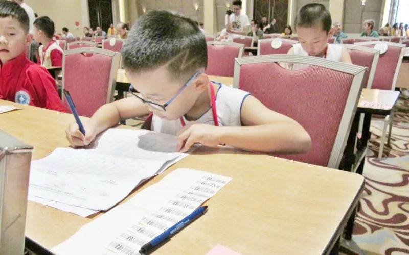 解惑小学生学习的意义是什么,手把手教孩子学珠心算