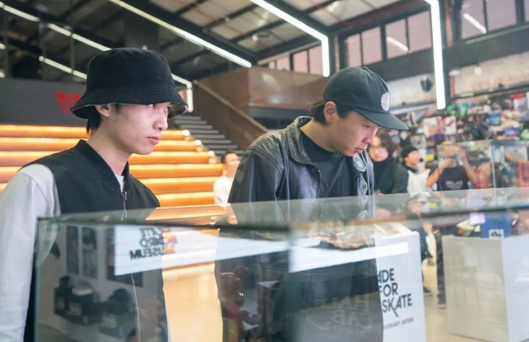 真·为滑板而生，传奇滑手SteveCaballero空降广州陪你重温与Vans经典的三十年