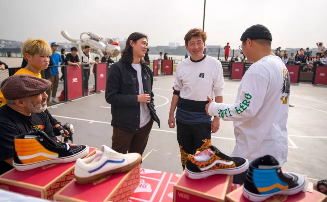 真·为滑板而生，传奇滑手SteveCaballero空降广州陪你重温与Vans经典的三十年